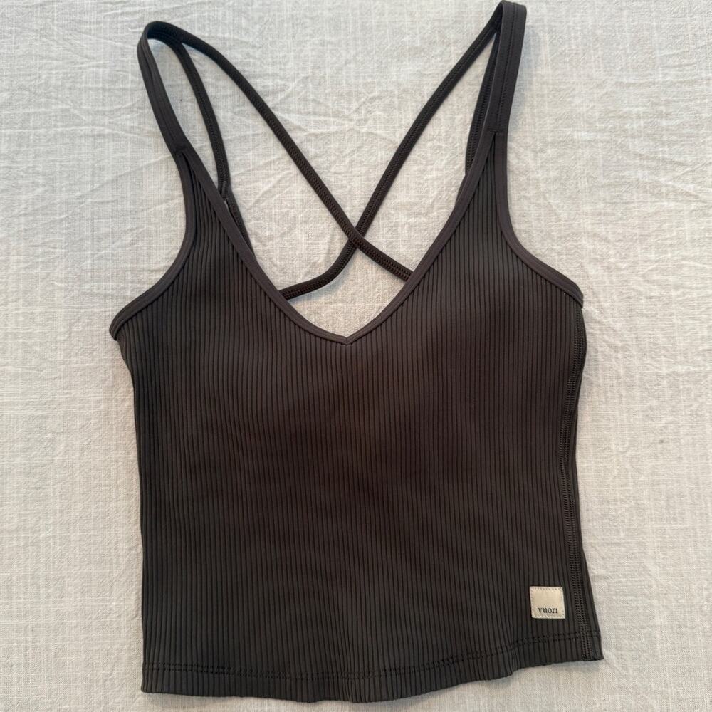 Vuori | rib crop tank Oregano olive green yoga workout athletic top | size xs